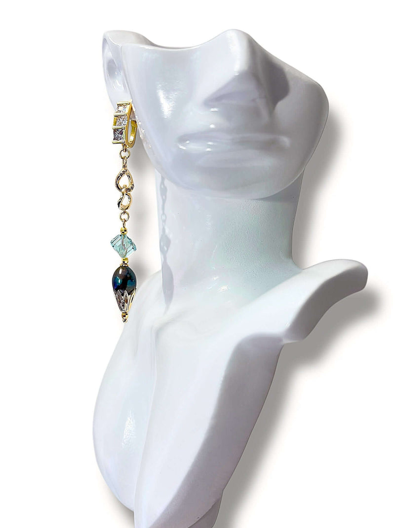Ari Earrings
