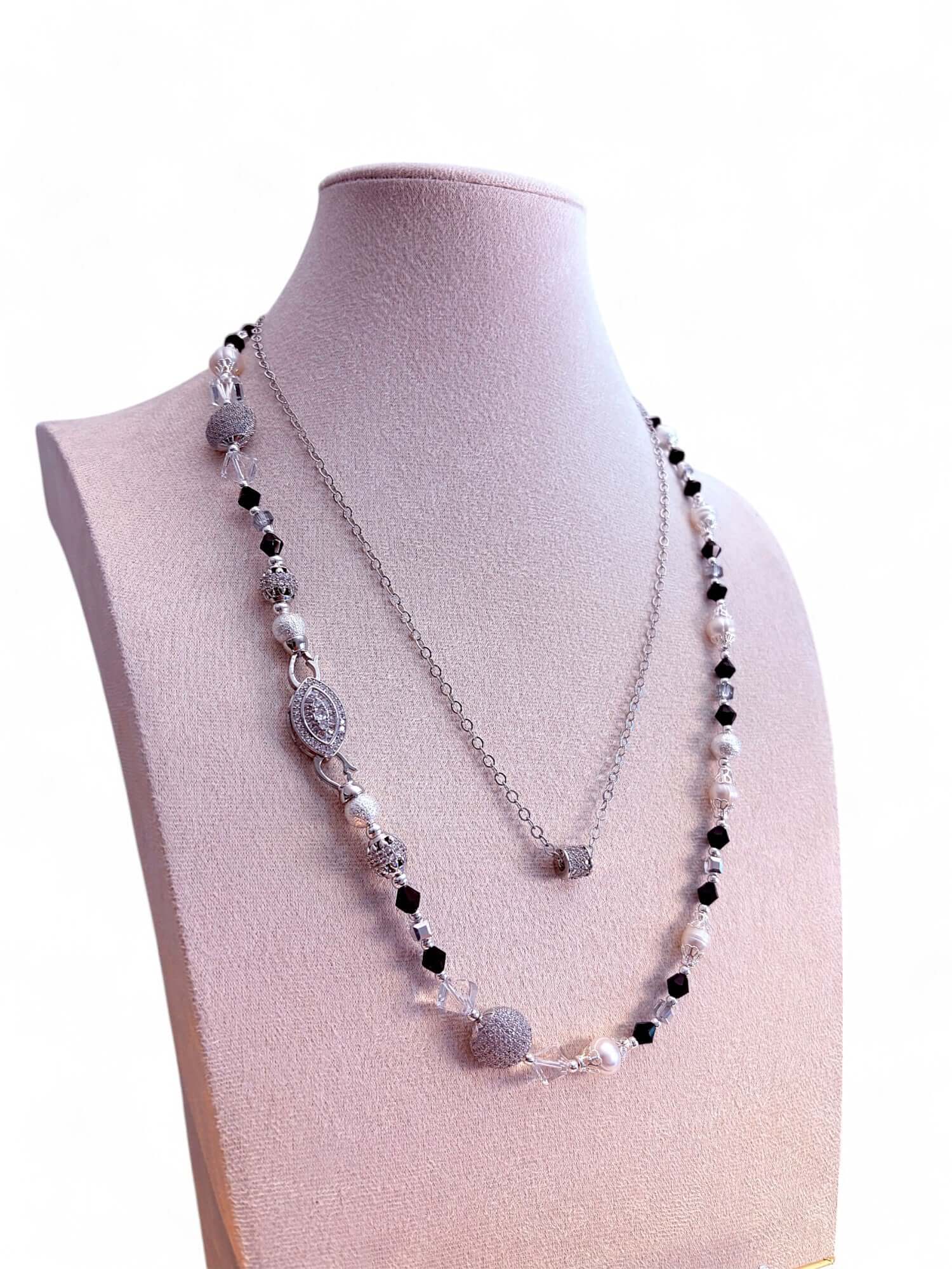 Silver Deco Necklace Set