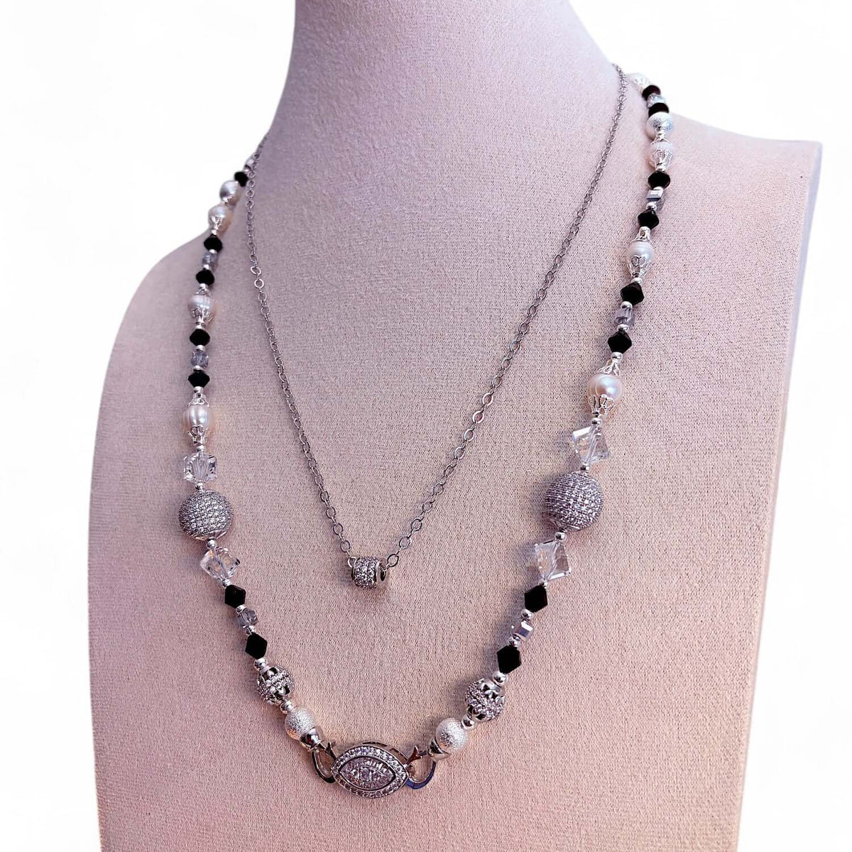 Silver Deco Necklace Set