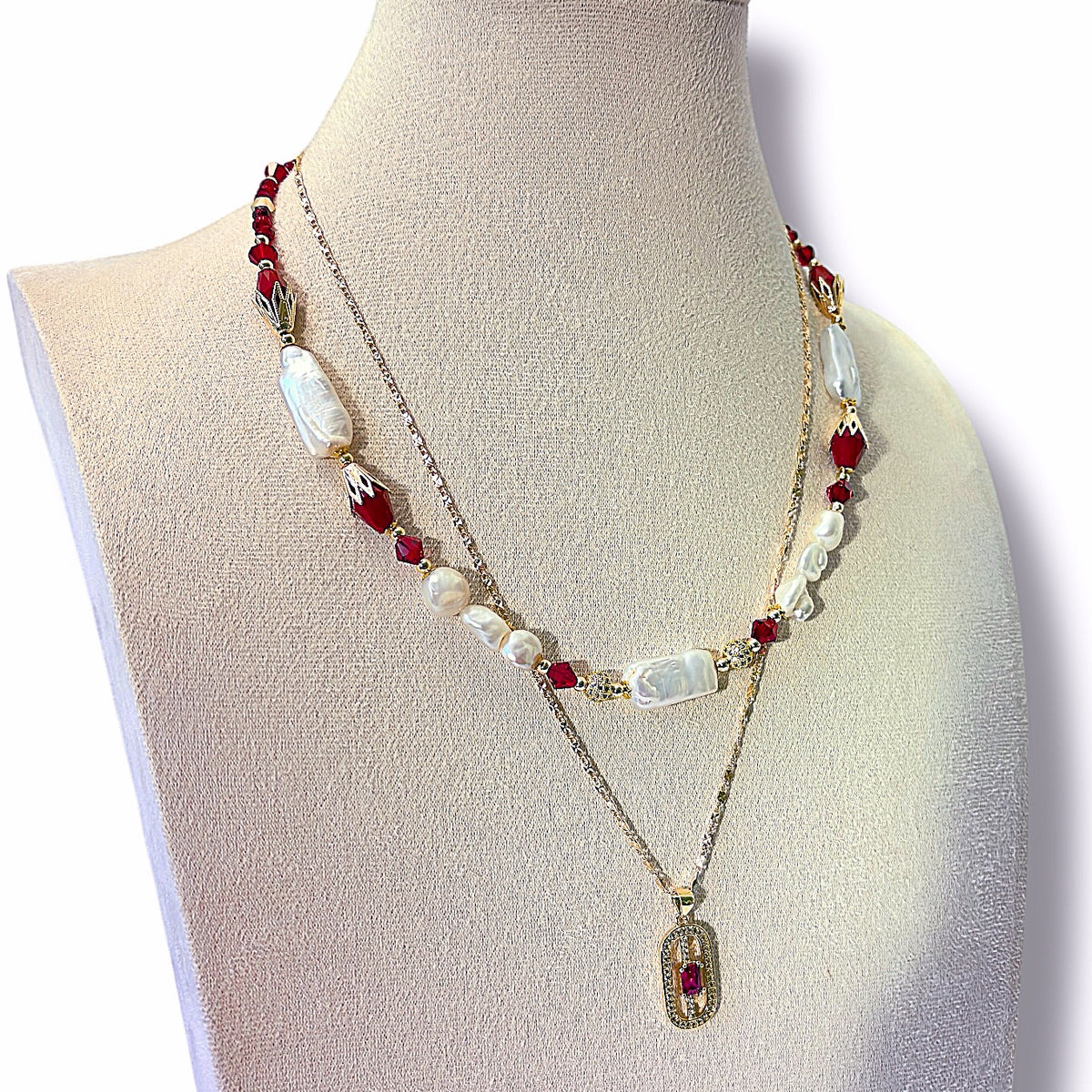 Scarlet Nights Necklace Set