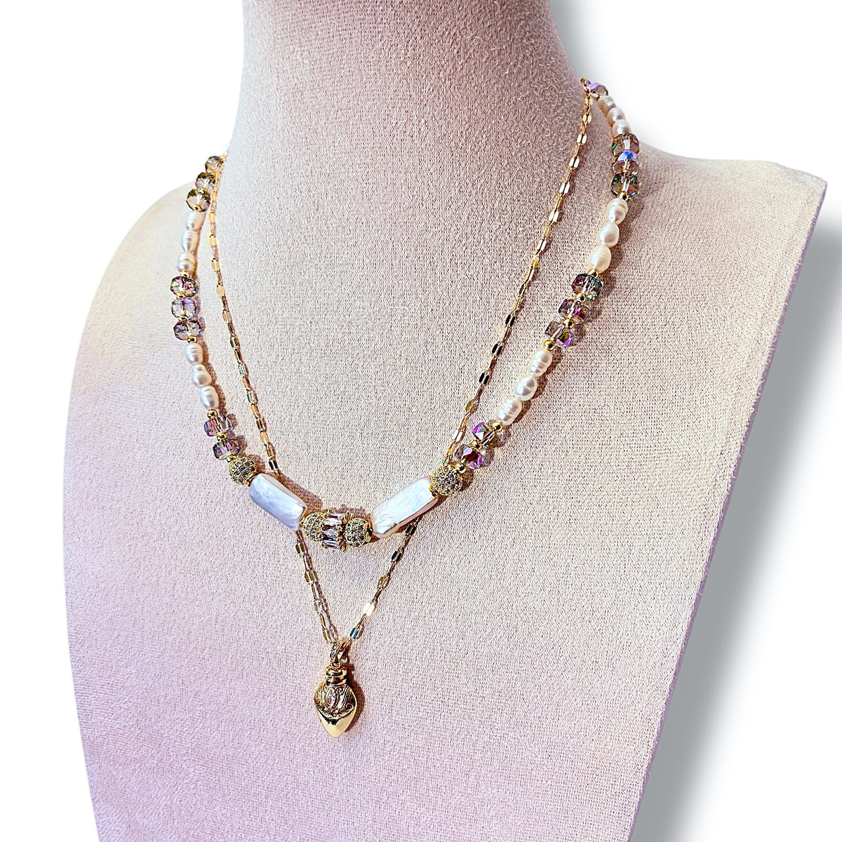 White Flame Necklace Set
