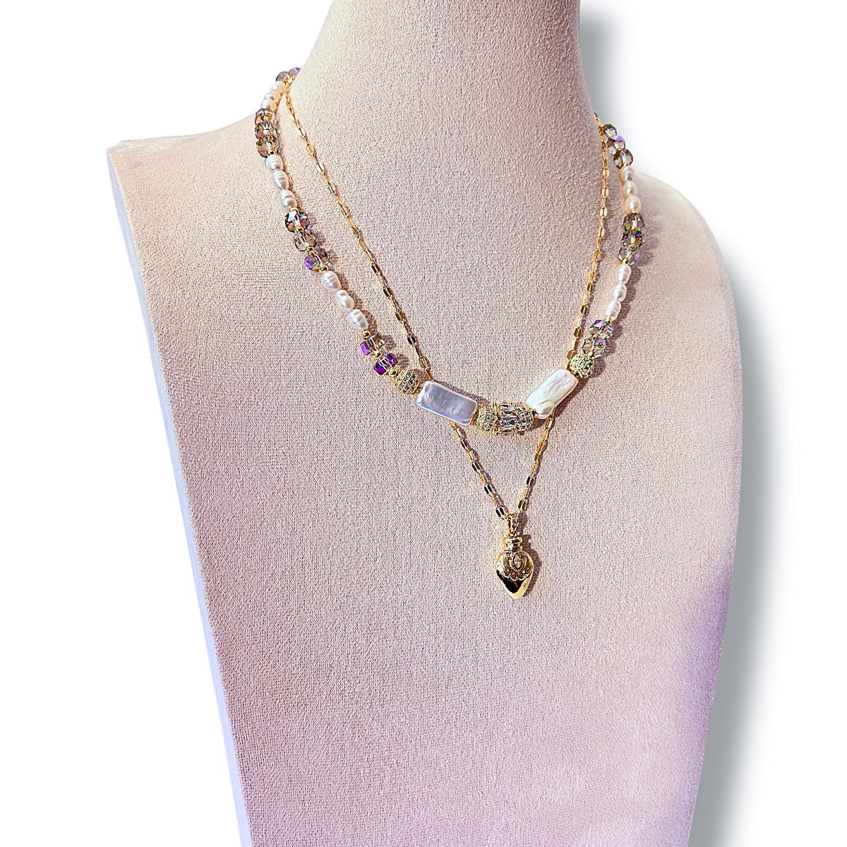 White Flame Necklace Set