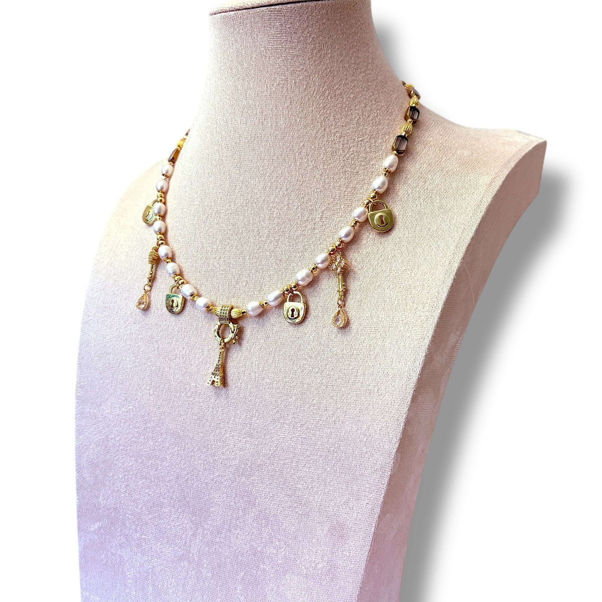 The Pont des Arts Necklace