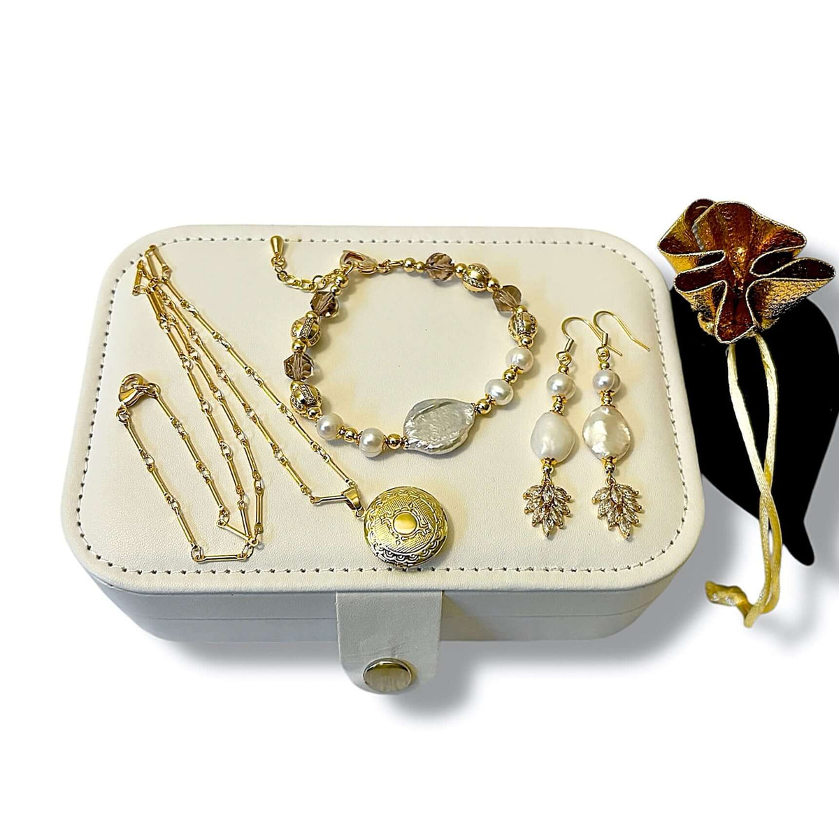 Locket Love Jewellery Gift Pack