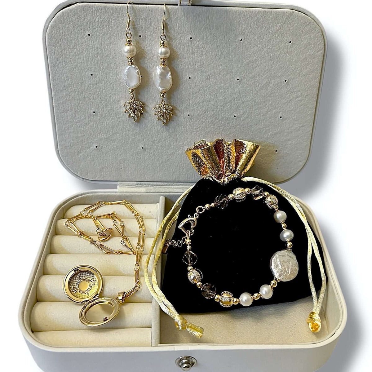 Locket Love Jewellery Gift Pack
