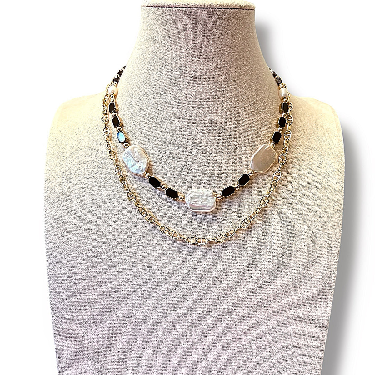 Solene Necklace
