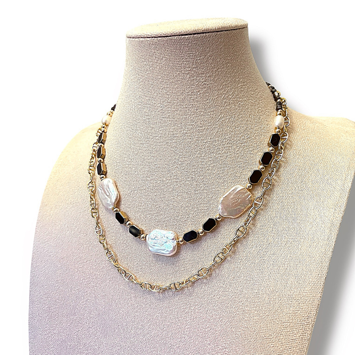Solene Necklace