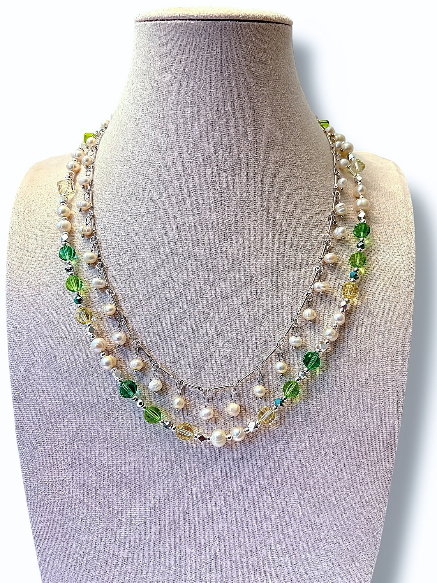 Between Heaven and Earth Necklace Set