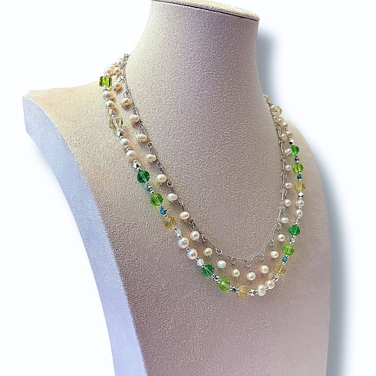Between Heaven and Earth Necklace Set