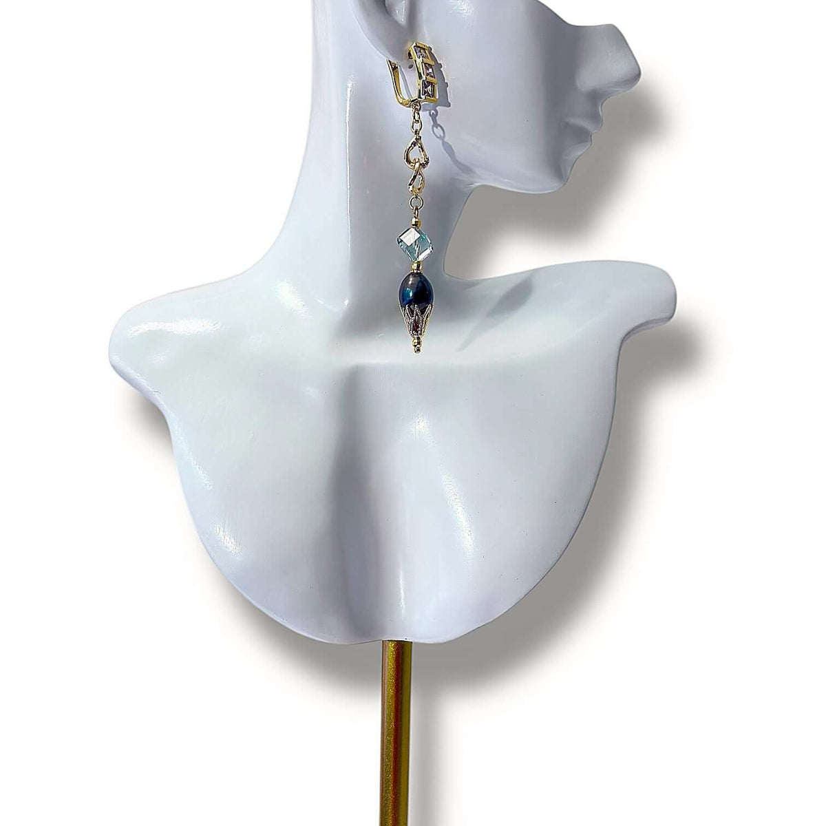 Ari Earrings