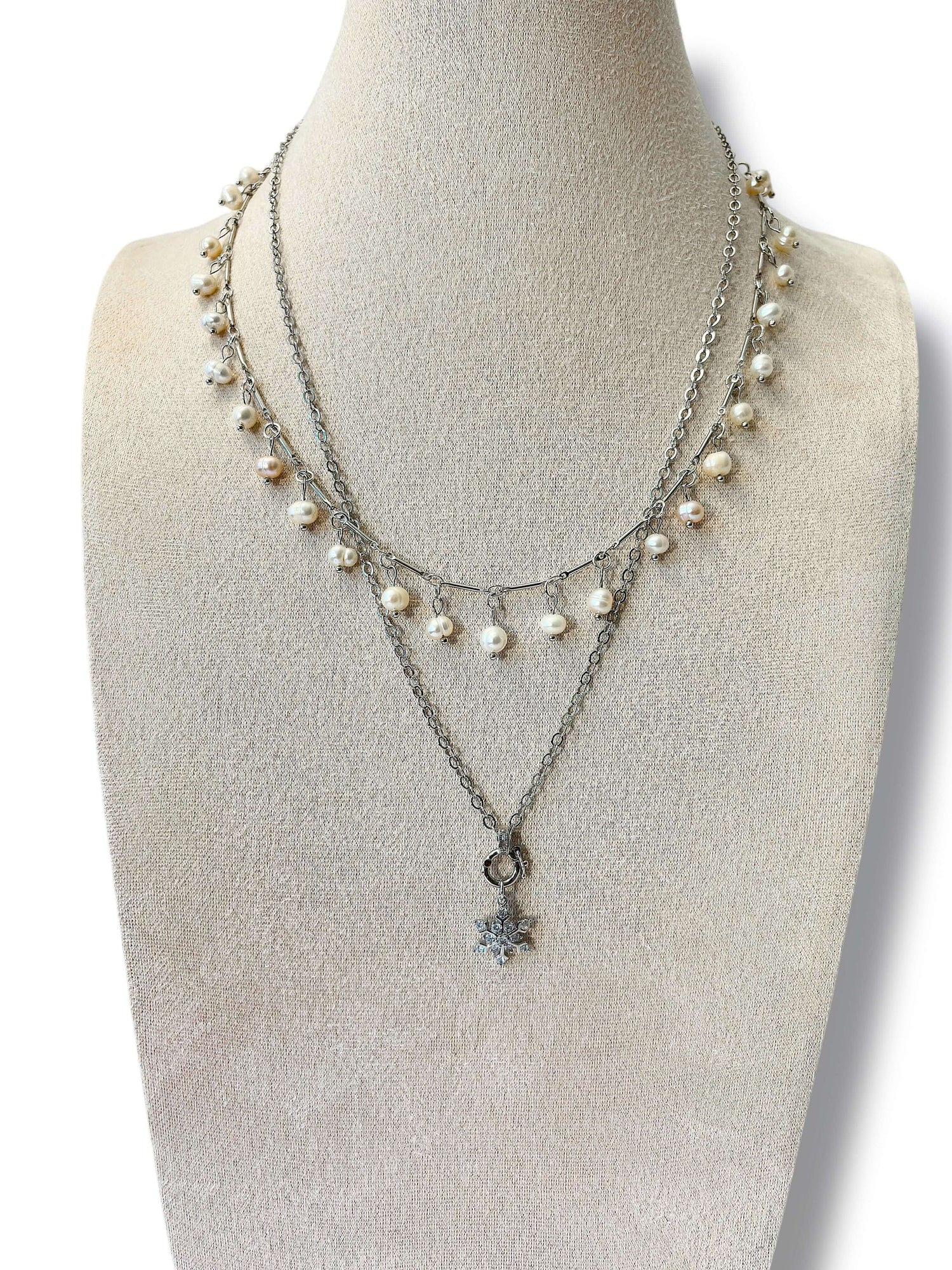 Winter Necklace Set