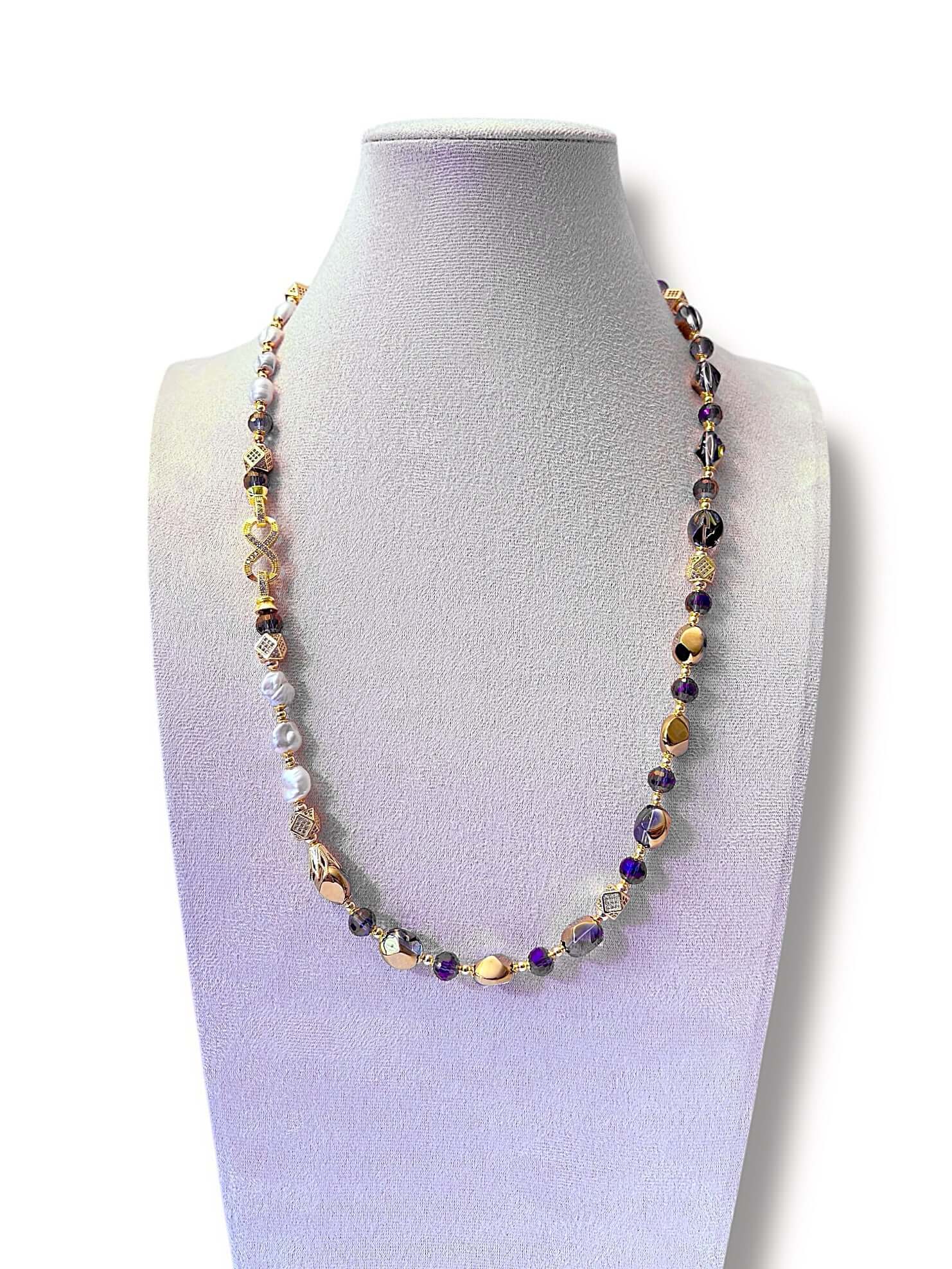 Hollywood Nights Necklace