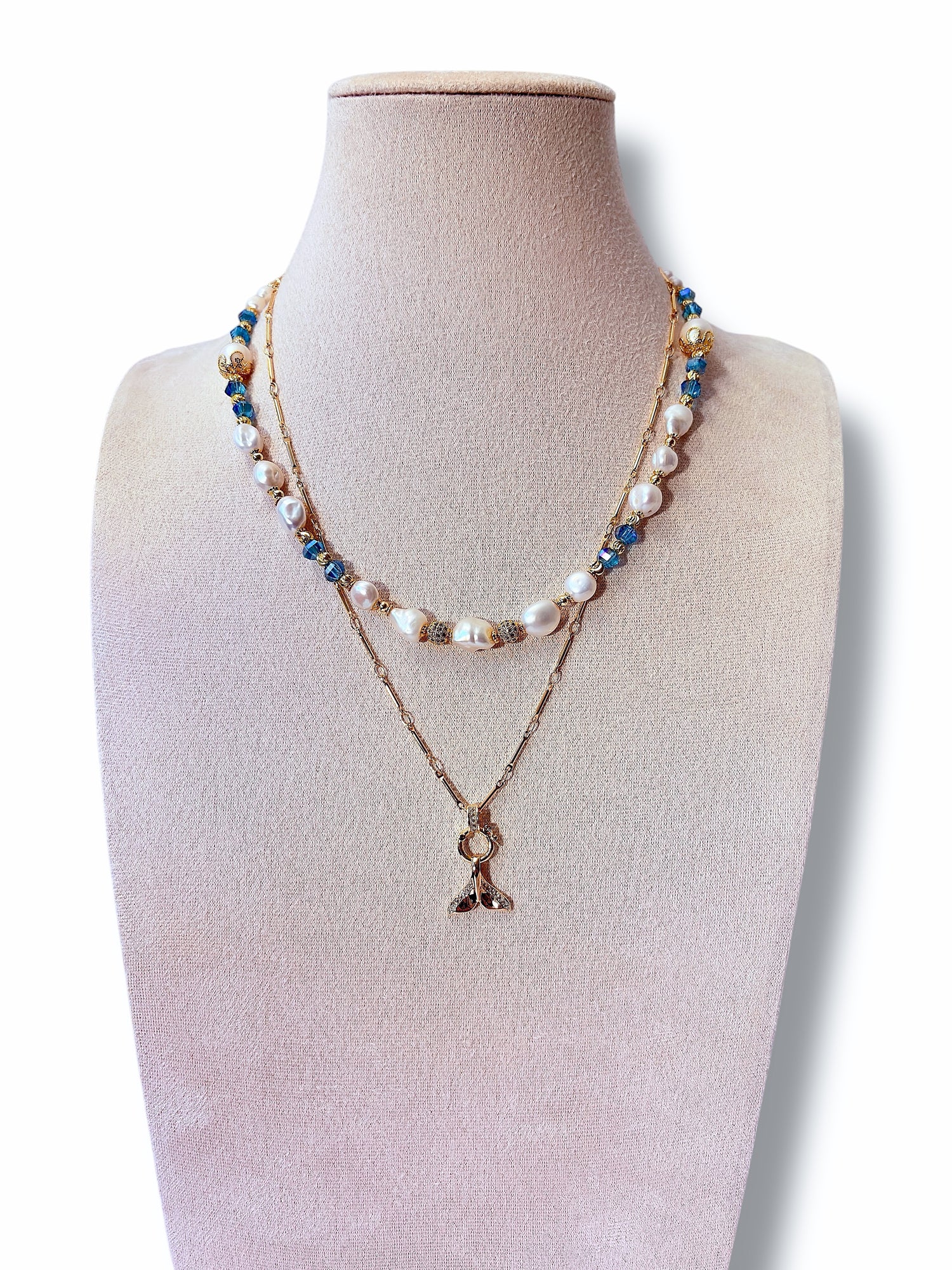 Ocean Whale Necklace Set